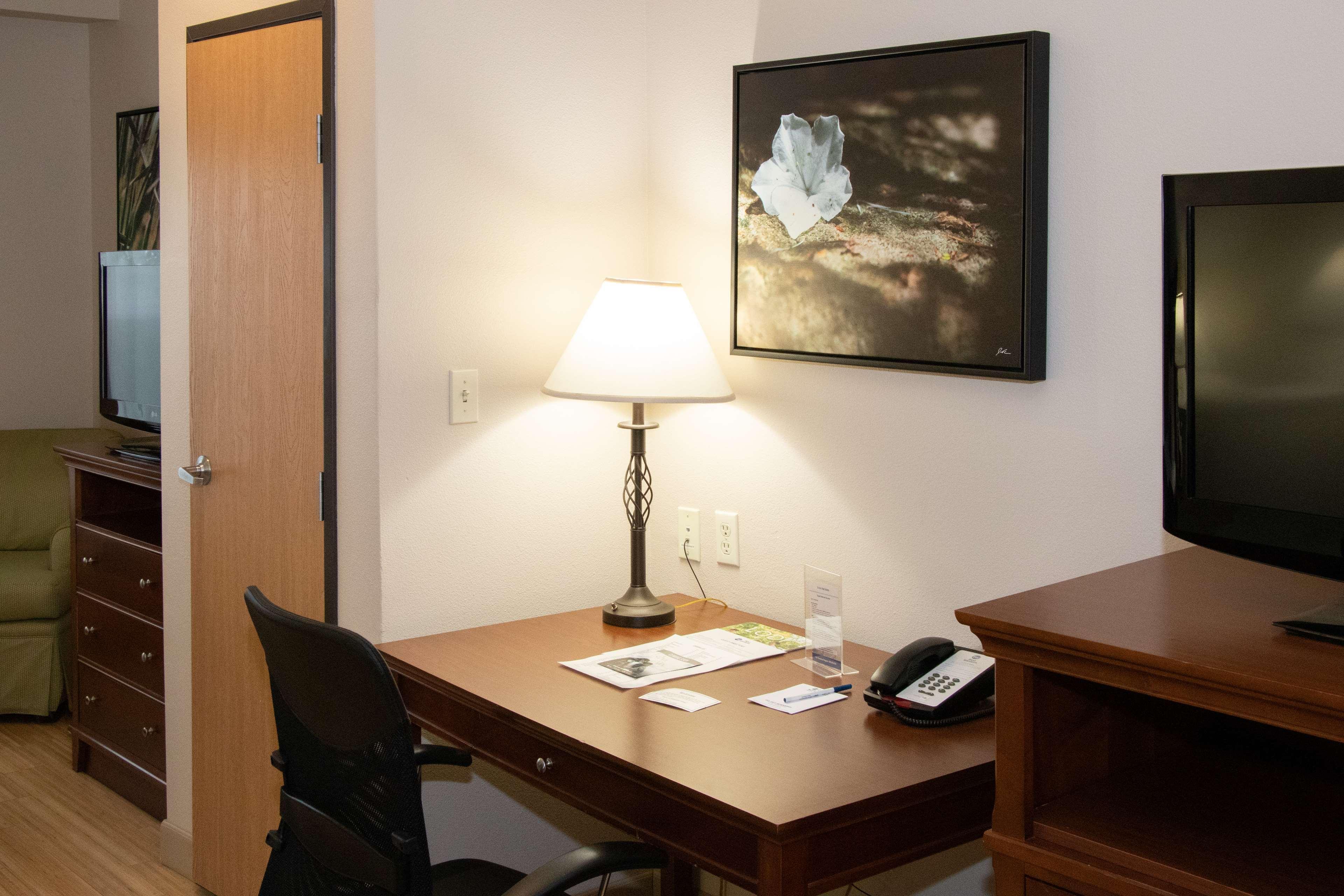 Best Western I-5 Inn & Suites Лоди Экстерьер фото